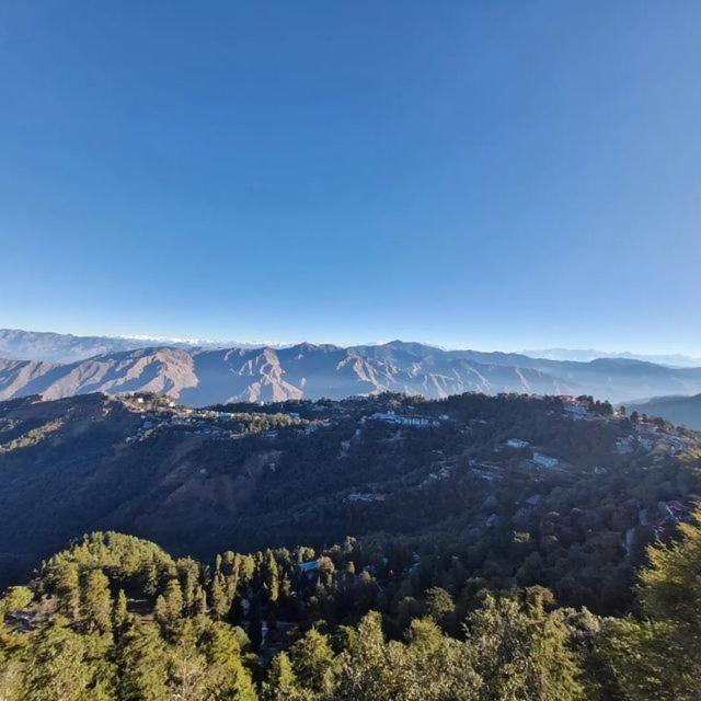 The Himalaya Retreat Resort, Experience Nature In The Lap Of Himalayas ムスーリー エクステリア 写真