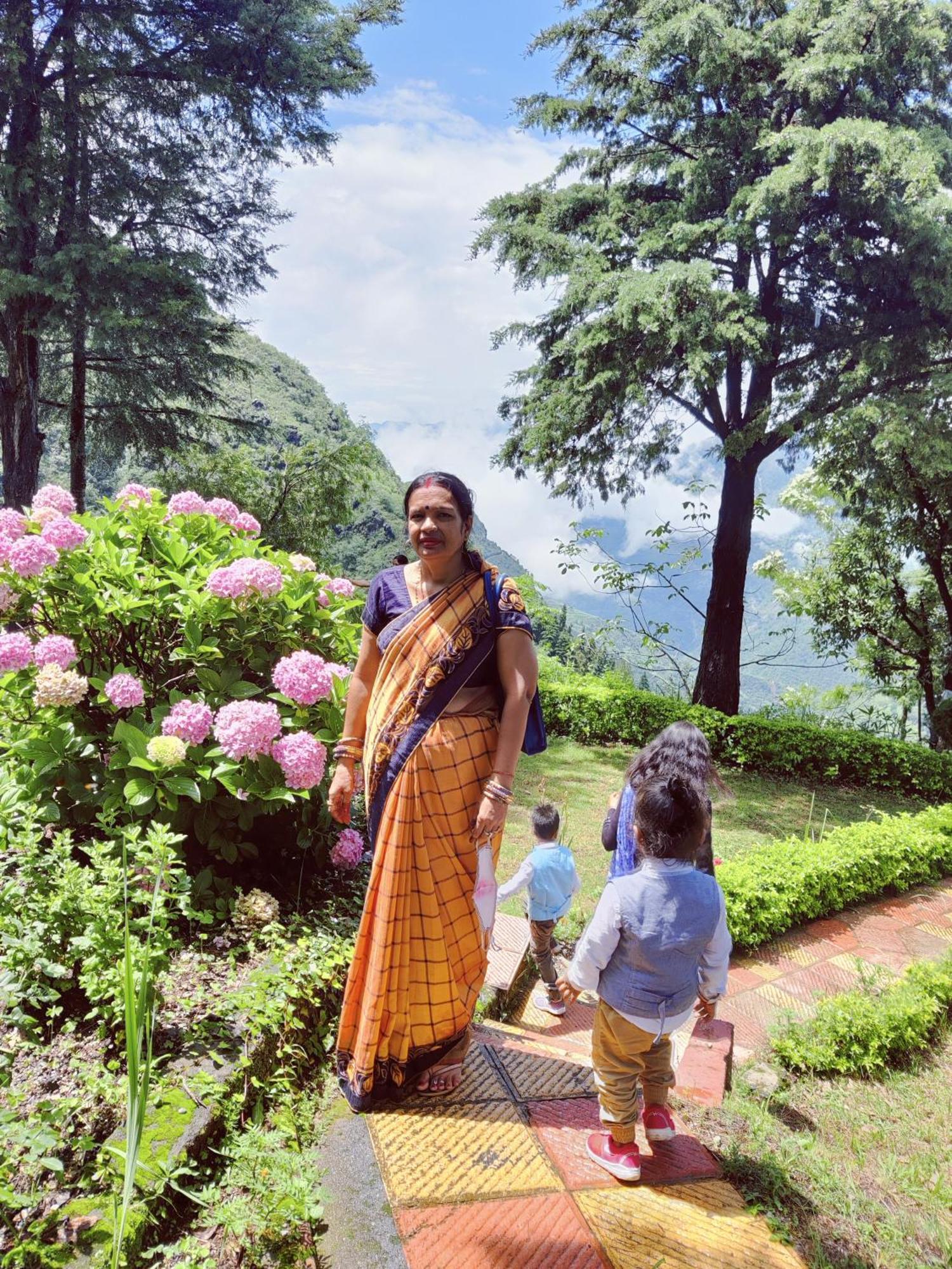 The Himalaya Retreat Resort, Experience Nature In The Lap Of Himalayas ムスーリー エクステリア 写真